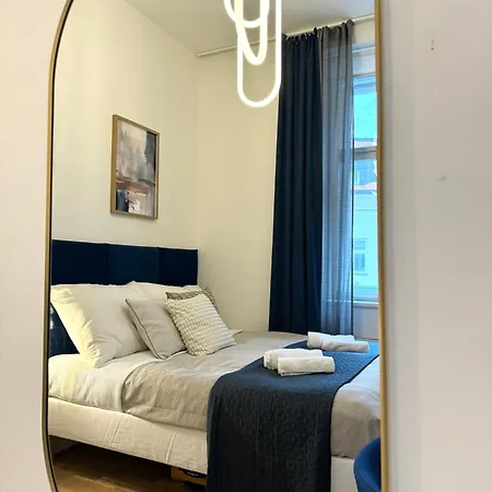 דירה Rentero Royal Blue Wenceslas Apartment,