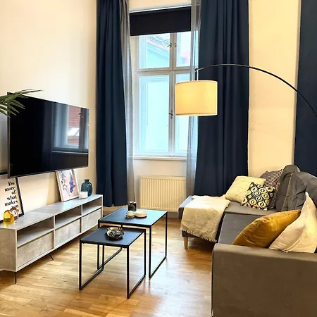 Royal Blue Wenceslas Apartment, * Praga